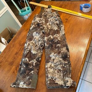 Boys redhead camo insulated overalls size large strata camouflage